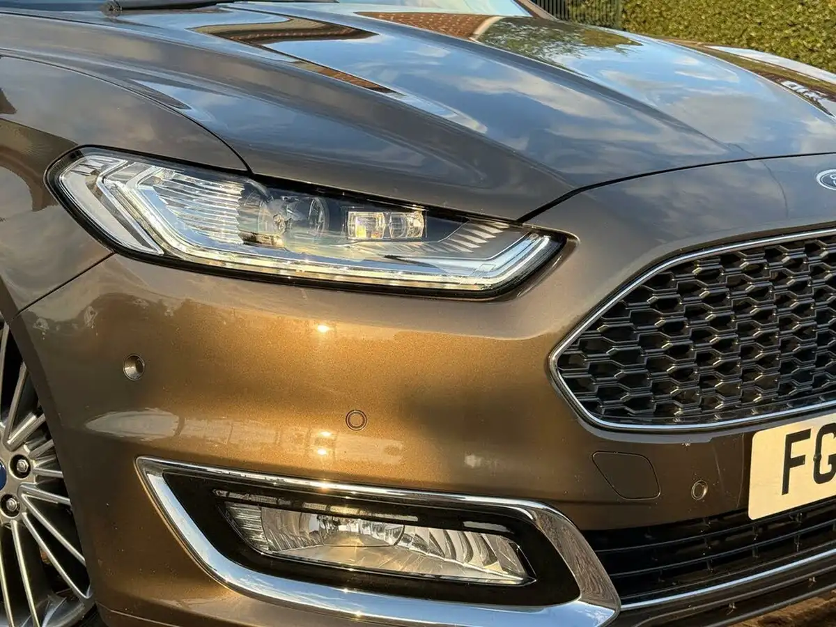 2016-ford-mondeo-20tdci-vignale-210ps-estate-5d-powershift-big-57