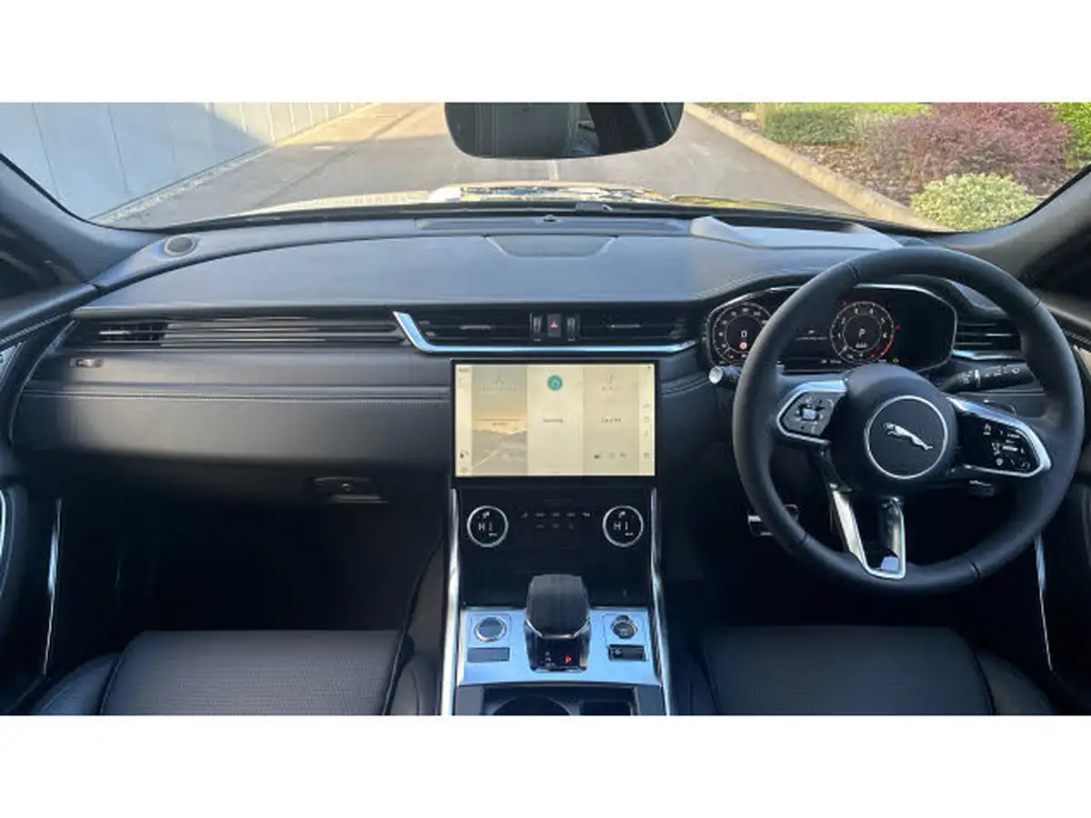 2024-jaguar-xf-20-p300-300-sport-saloon-4d-big-8