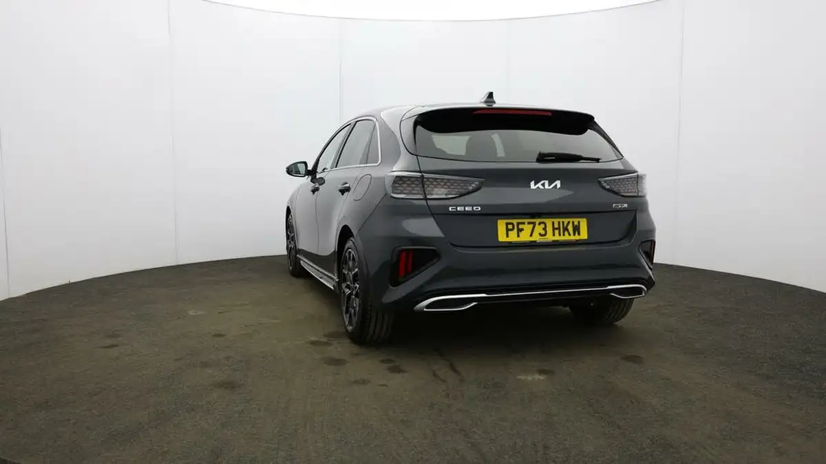 2023-kia-ceed-15-t-gdi-gt-line-158bhp-big-31