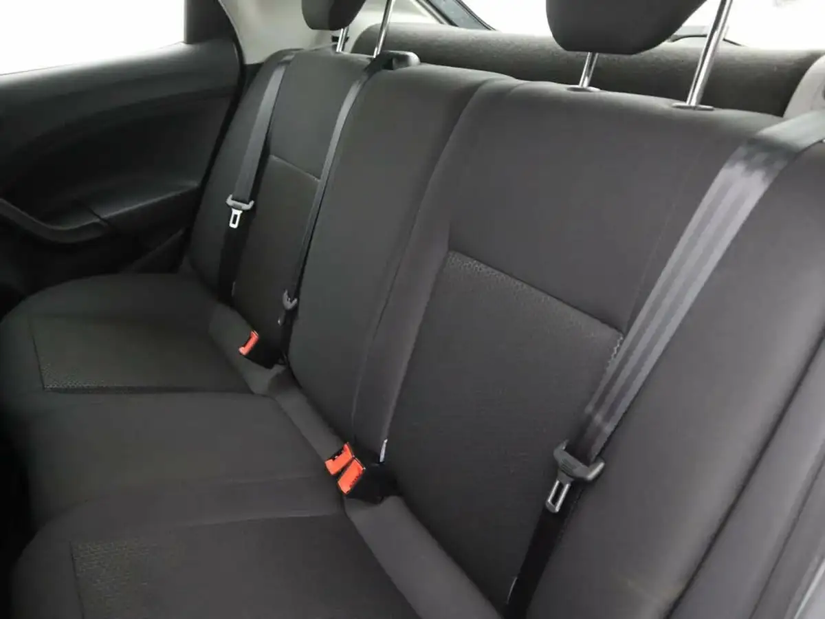 2017-seat-ibiza-12-tsi-fr-technology-110ps-hatchback-5d-big-14