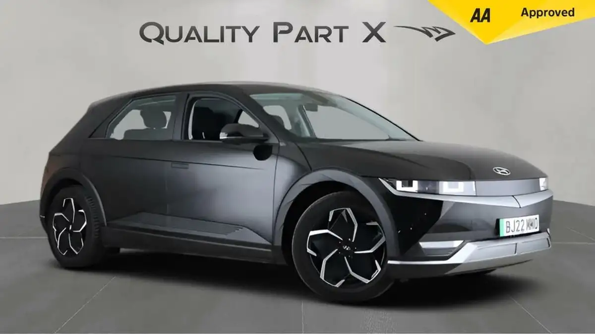 2022-hyundai-ioniq-5-e-se-connect-big-0