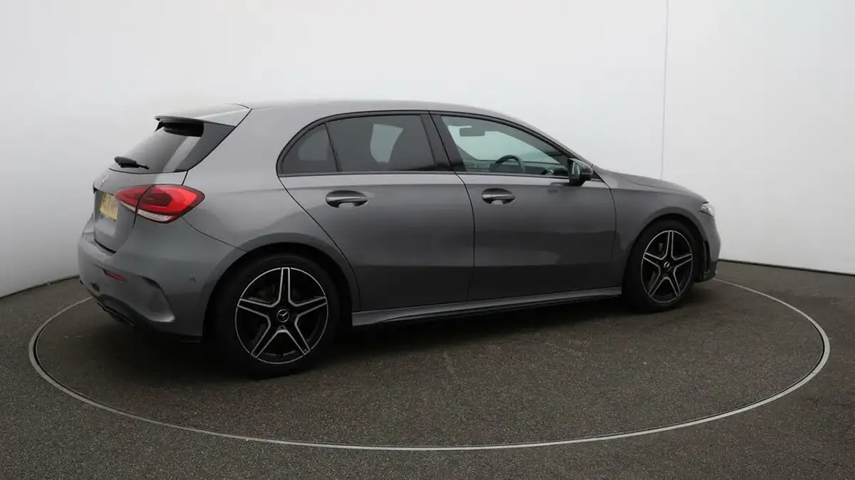 2022-mercedes-benz-a-class-13-a200-amg-line-executive-edition-hatchback-5d-7g-dct-big-50