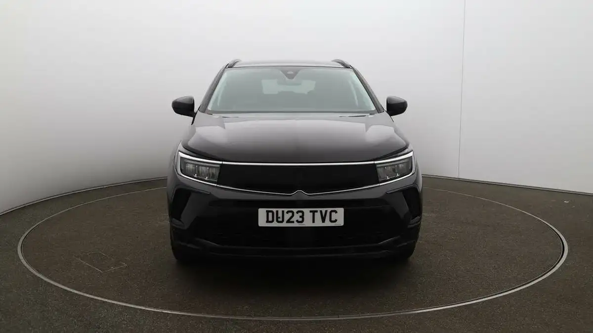 2023-vauxhall-grandland-12-gs-130ps-big-38