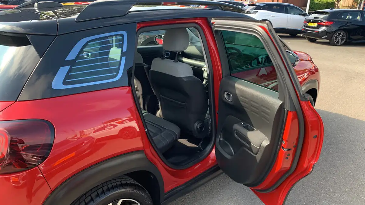 2022-citroen-c3-aircross-12-puretech-shine-plus-130ps-eat6-big-54