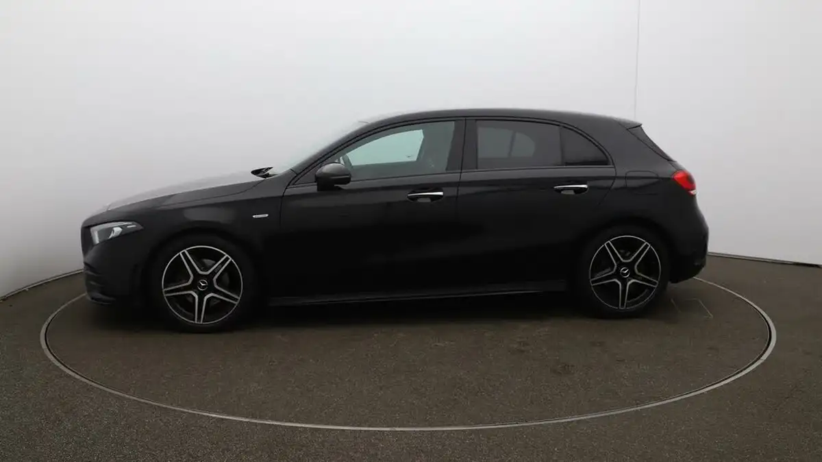 2022-mercedes-benz-a-class-13-a180-amg-line-premium-edition-hatchback-5d-7g-dct-big-64