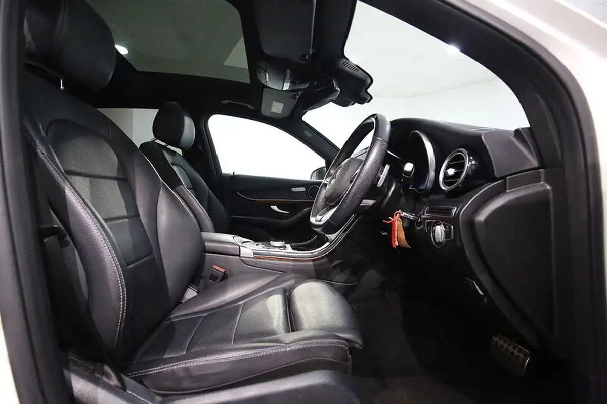 2019-mercedes-benz-glc-class-20-glc250-amg-night-edition-ss-big-23