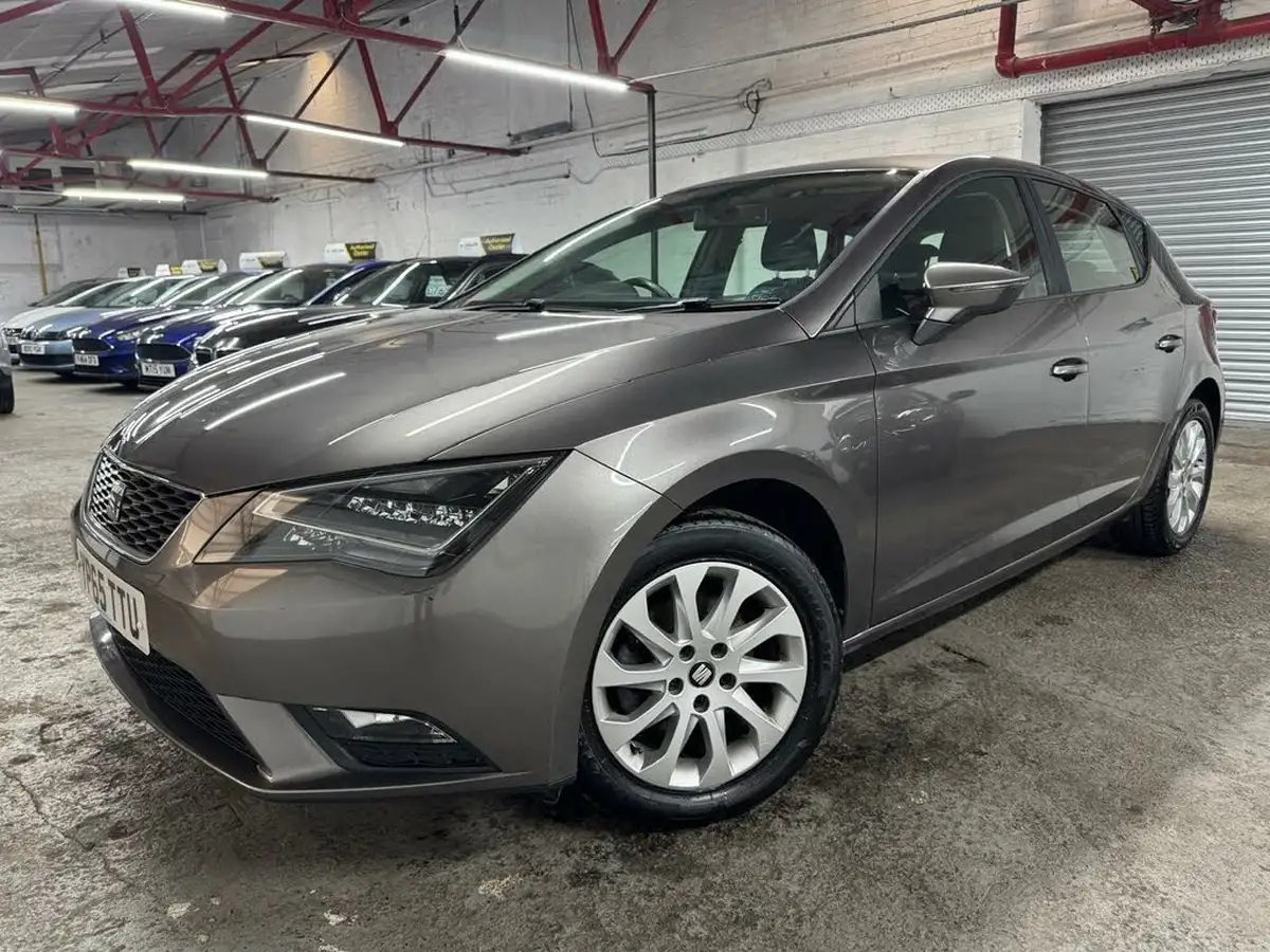 2015-seat-leon-14-se-tech-pack-hatchback-5d-1395cc-big-0