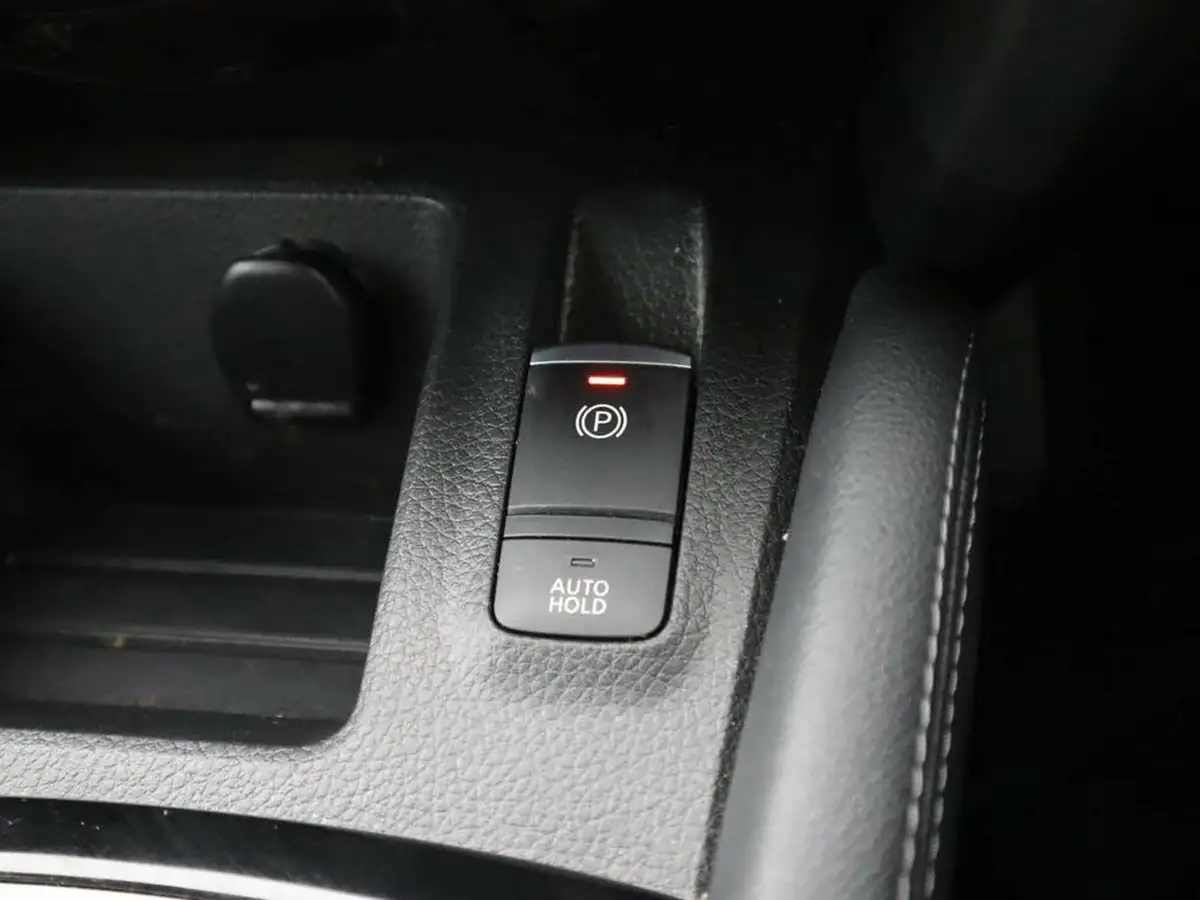 2020-nissan-qashqai-13-dig-t-acenta-premium-160ps-big-28