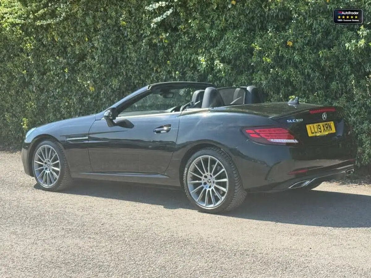 2019-mercedes-benz-slc-16-slc180-amg-line-big-5