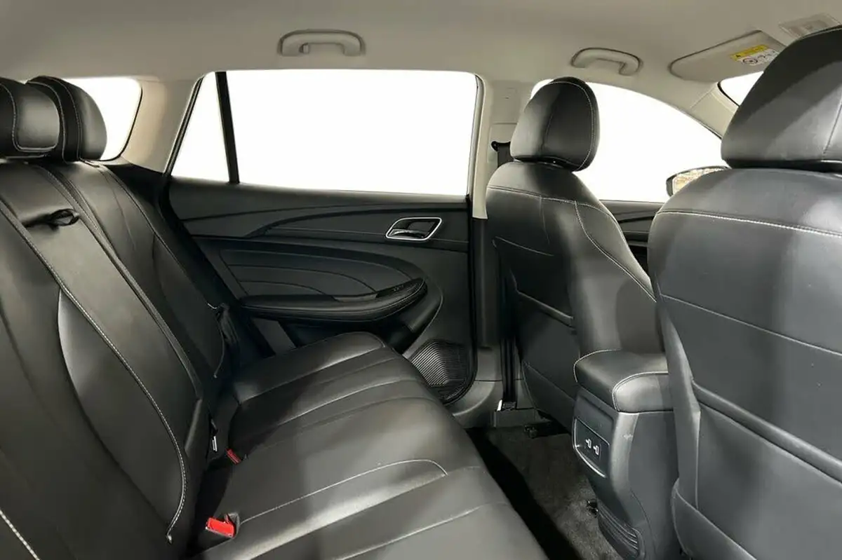 2022-mg-mg5-e-exclusive-ev-long-range-big-9