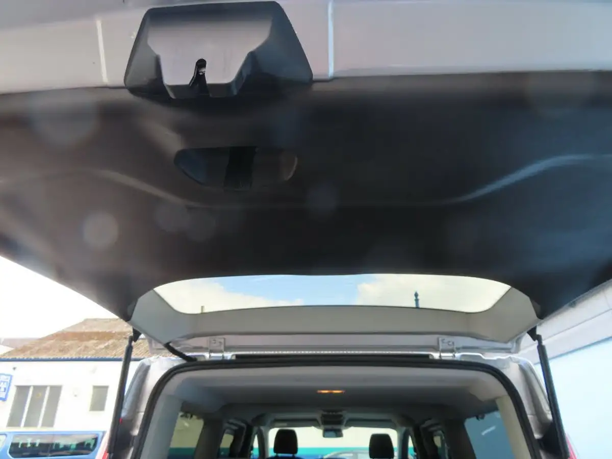 2017-ford-tourneo-custom-20tdci-310-l2-zetec-130ps-big-57