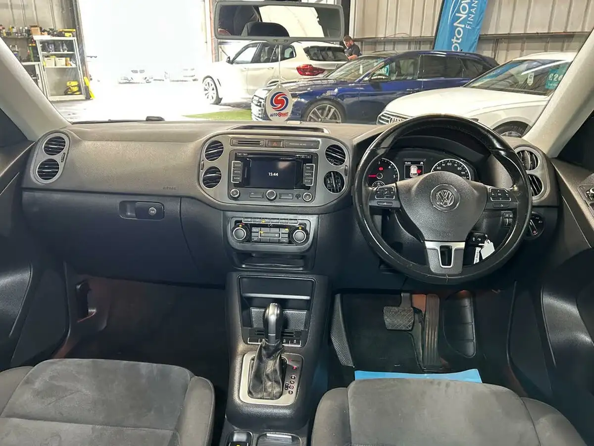 2014-volkswagen-tiguan-20tdi-match-140ps-4motion-bmt-dsg-big-20
