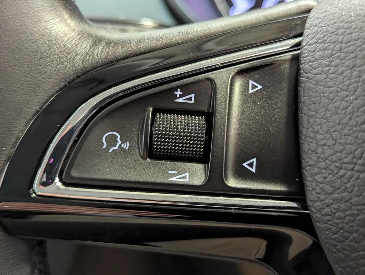 2019-skoda-octavia-15-tsi-se-estate-dsg-big-15