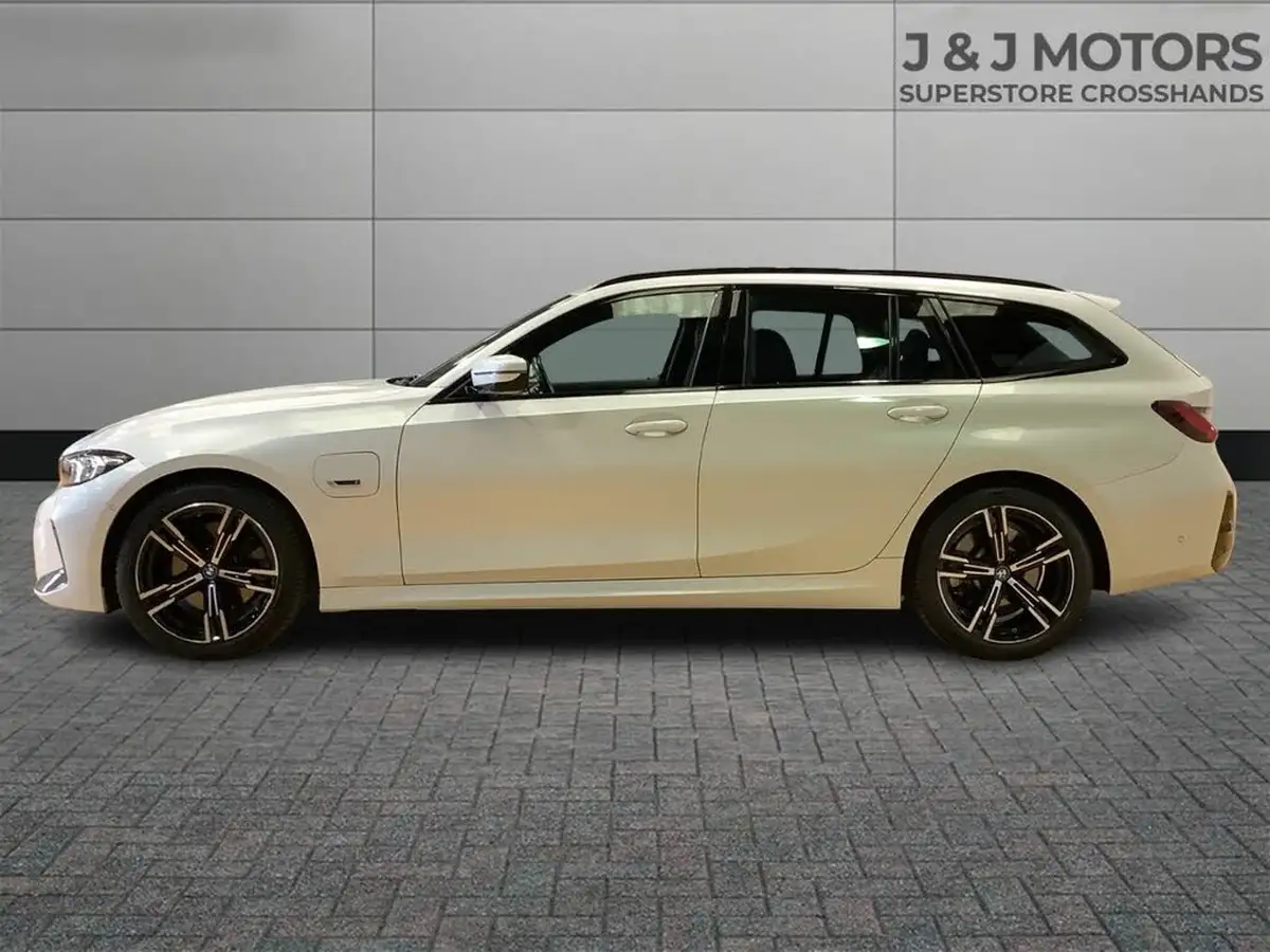 2022-bmw-3-series-20-330e-m-sport-touring-5d-big-6