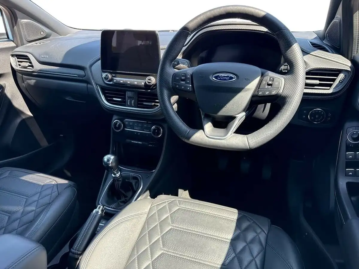 2022-ford-puma-suv-10-st-line-vignale-125ps-big-8
