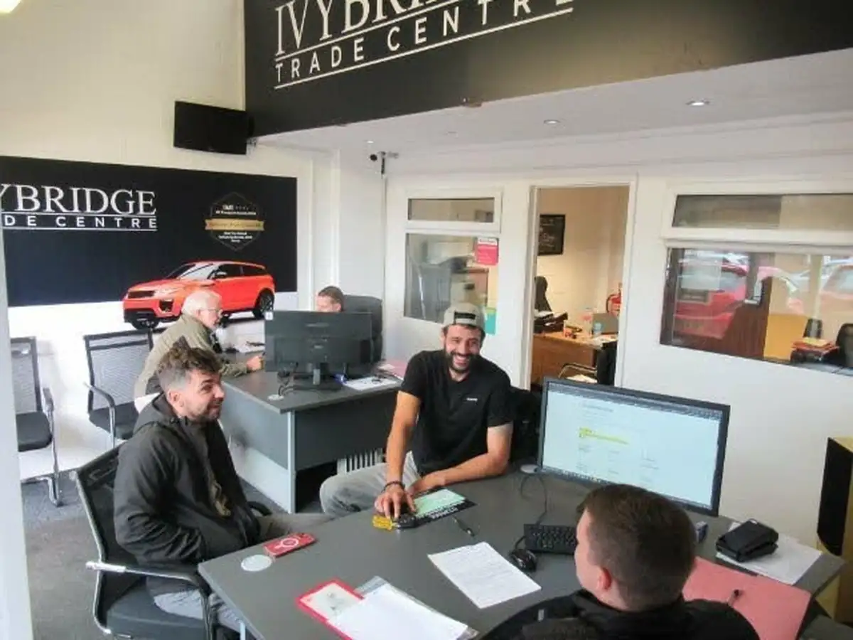 2020-peugeot-expert-20-bluehdi-professional-standard-1400-20-bluehdi-eu6d-crew-big-2