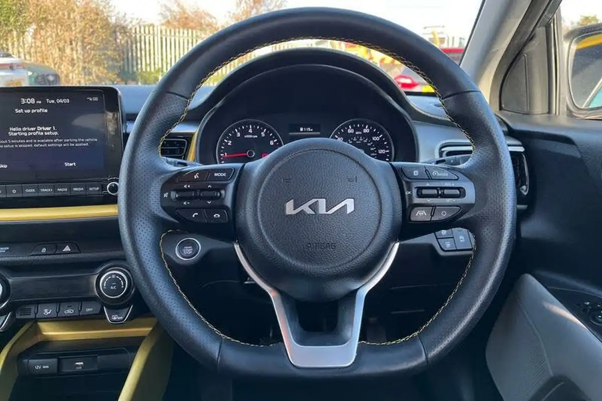 2023-kia-stonic-10-t-gdi-quantum-big-11