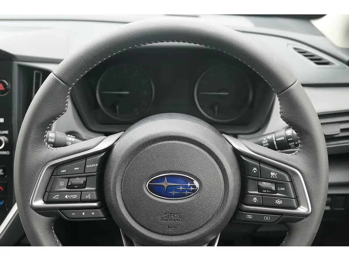 2025-subaru-crosstrek-20i-e-boxer-limited-big-24