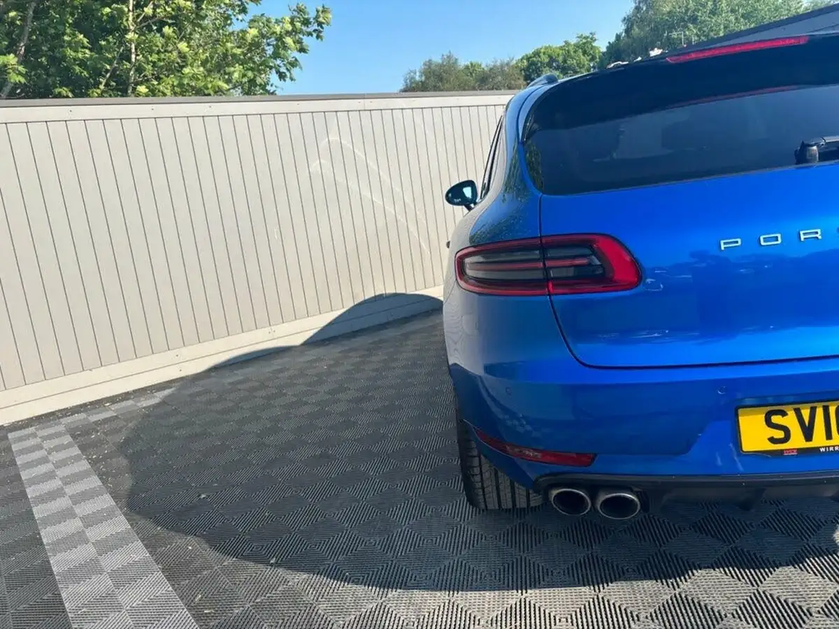 2016-porsche-macan-30td-s-big-17
