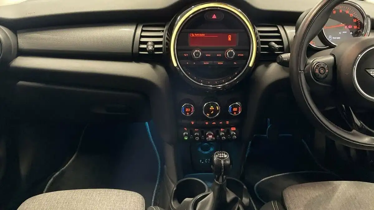 2018-mini-cooper-15-cooper-ss-hatchback-5d-big-15