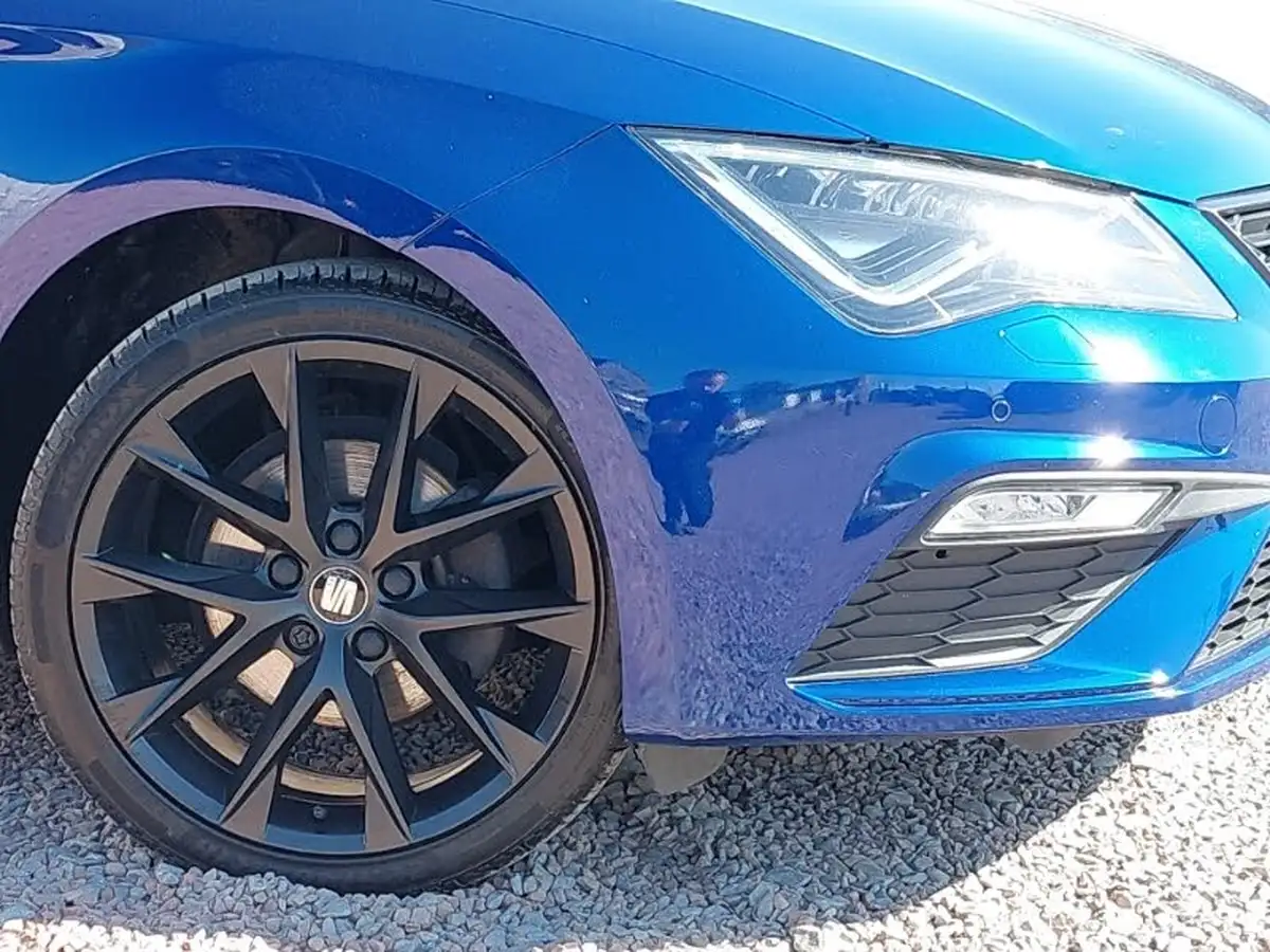 2020-seat-leon-15-tsi-evo-fr-black-edition-150ps-hatchback-dsg-big-8