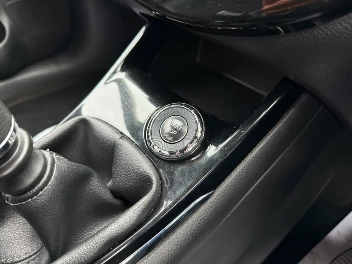 2016-nissan-pulsar-15dci-n-connecta-ss-big-53