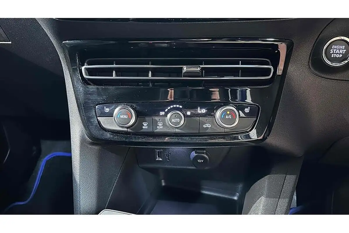 2023-vauxhall-mokka-e-ultimate-big-42
