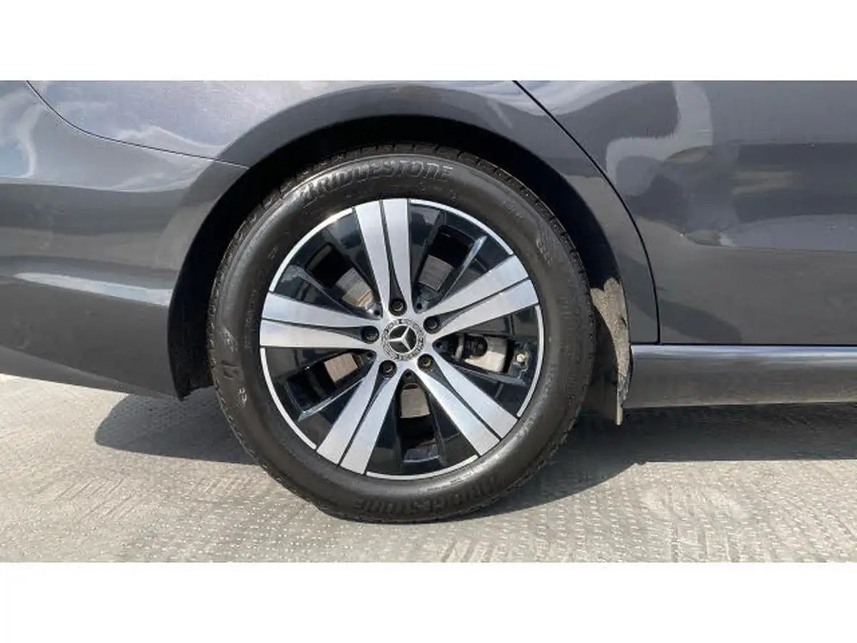 2022-mercedes-benz-c-class-15-c200-sport-204ps-saloon-4d-1496cc-big-6