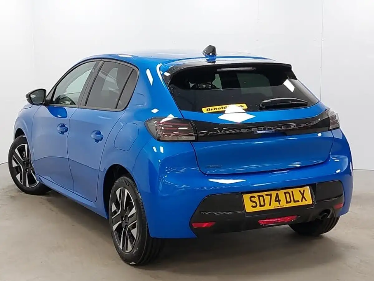 2024-peugeot-208-12-puretech-allure-big-1