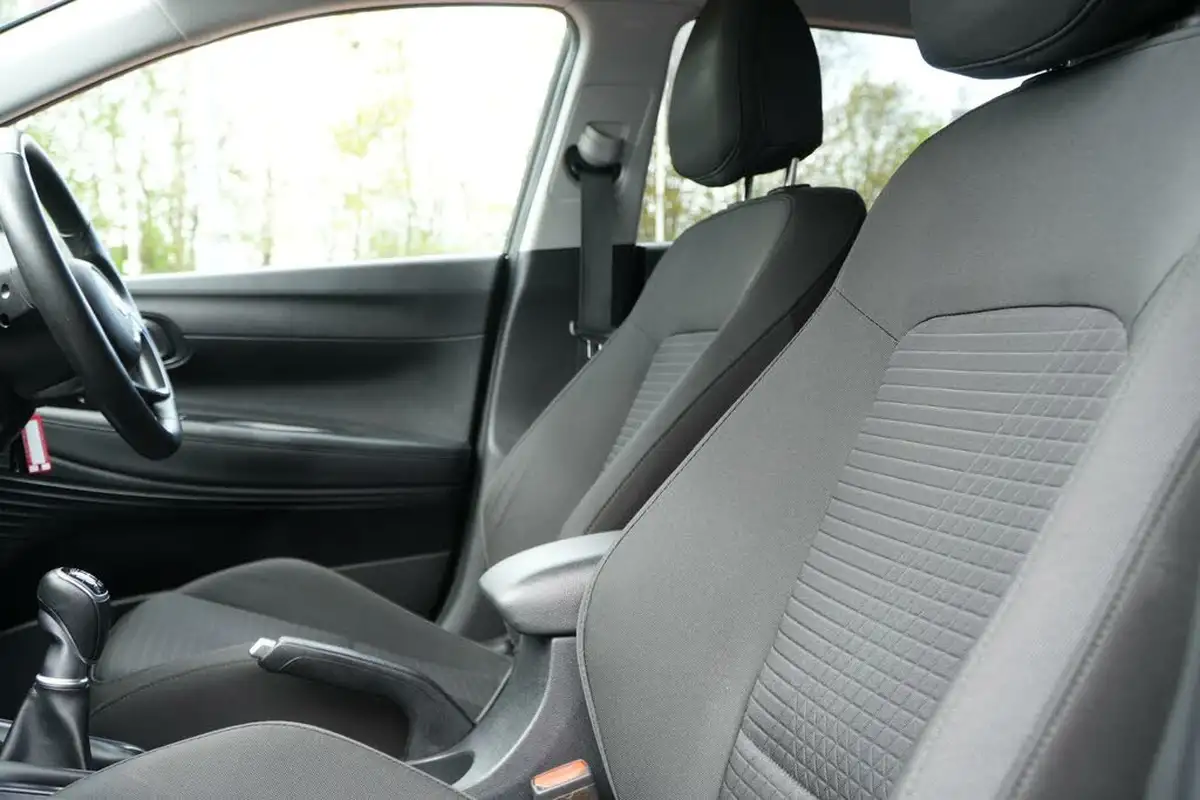 2021-hyundai-i20-10-t-gdi-premium-eclutch-imt-big-27