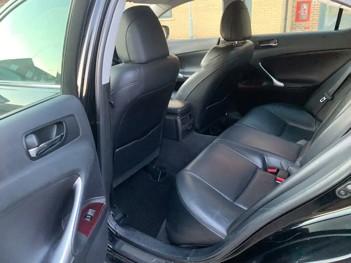 2007-lexus-is-250-25-se-l-auto-big-13