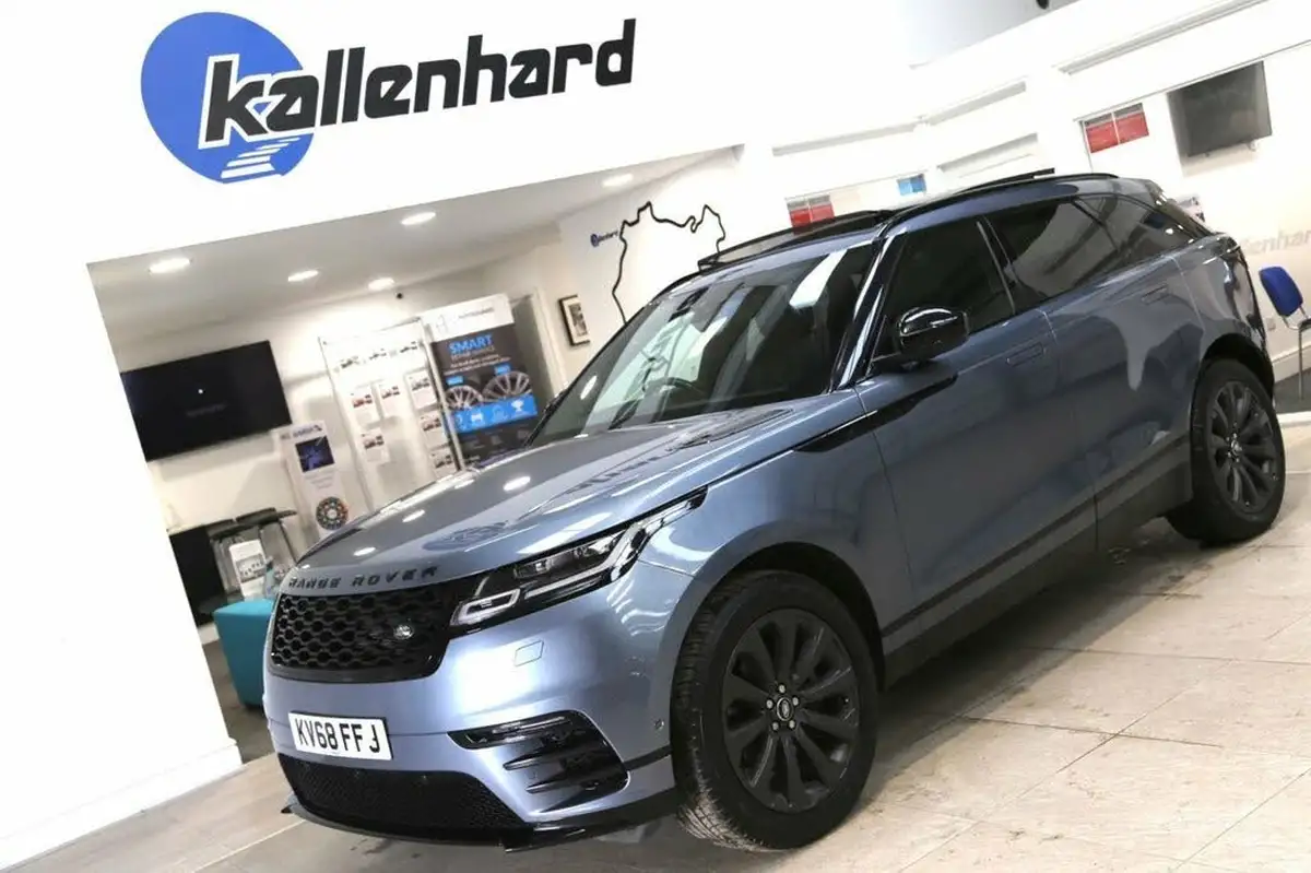 2018-land-rover-range-rover-velar-20-d240-r-dynamic-se-big-8