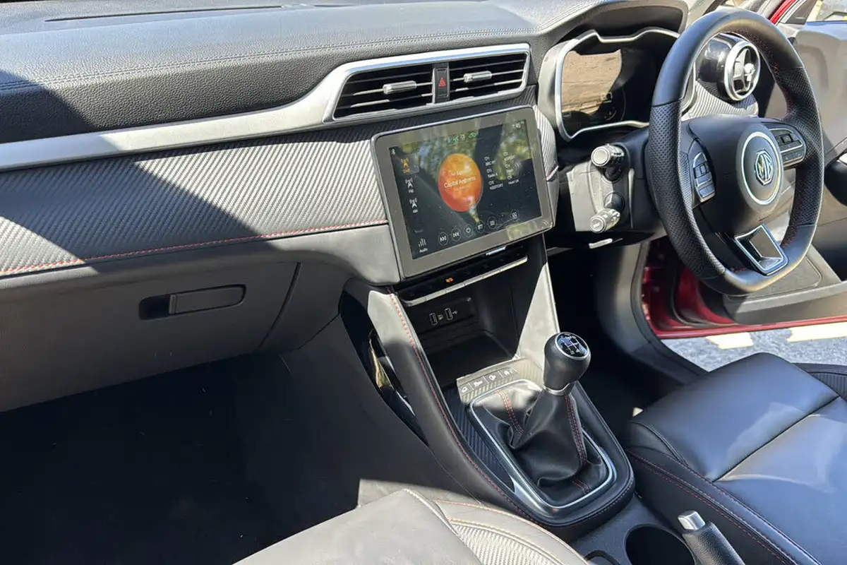 2023-mg-zs-suv-15-vti-tech-exclusive-big-10