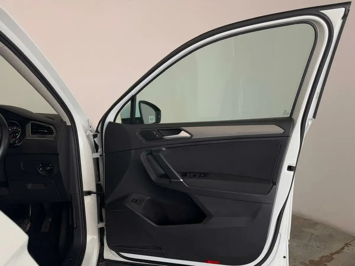 2019-volkswagen-tiguan-allspace-20tdi-match-150ps-4motion-dsg-big-24