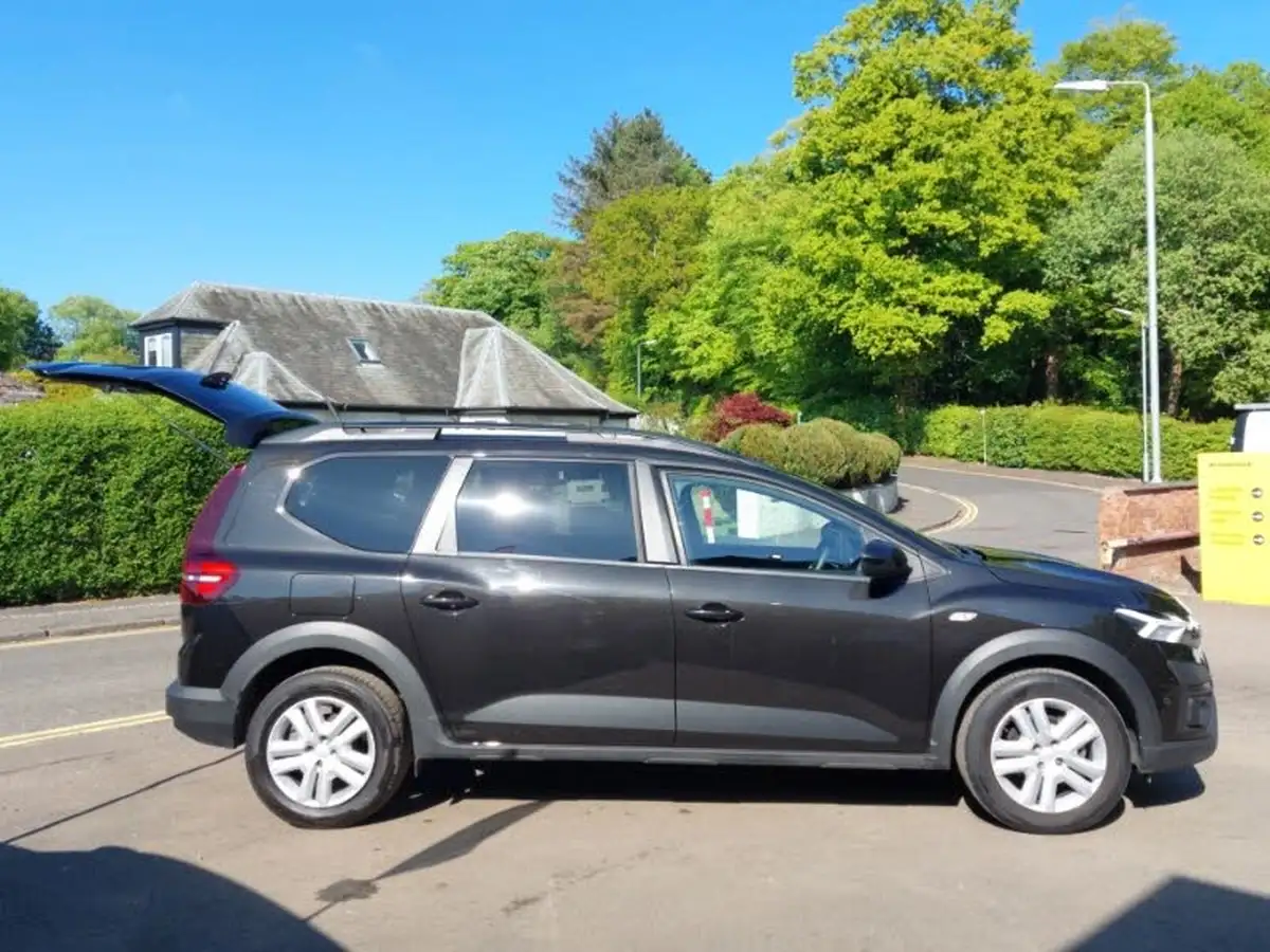 2024-dacia-jogger-10-tce-expression-big-12