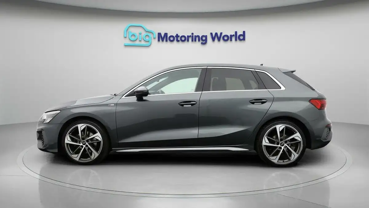 2020-audi-a3-15-35-tfsi-s-line-sportback-5d-1498cc-tronic-big-3