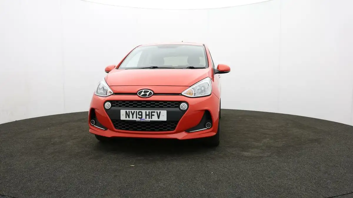 2019-hyundai-i10-12-premium-se-big-47