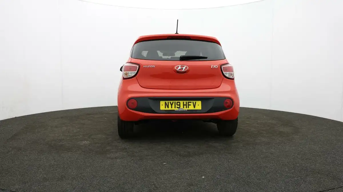 2019-hyundai-i10-12-premium-se-big-71