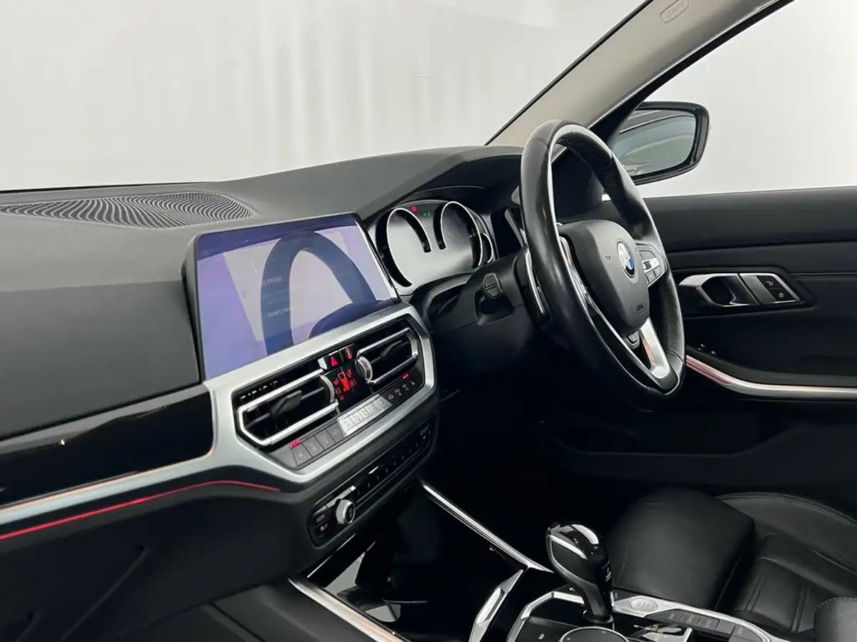 2019-bmw-3-series-20td-320d-xdrive-sport-188bhp-saloon-4d-big-13