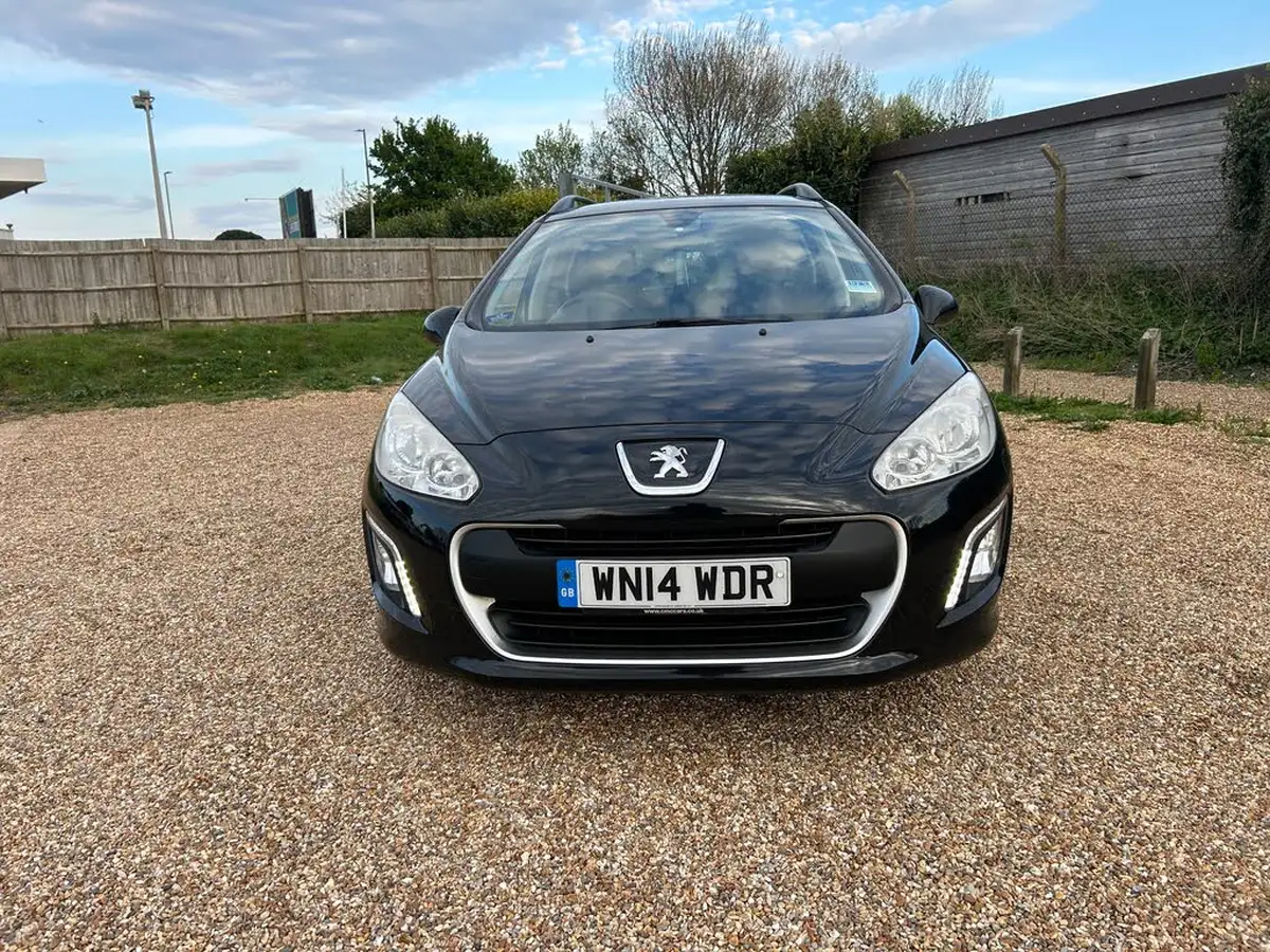 2014-peugeot-308-sw-16e-hdi-access-egc-big-1