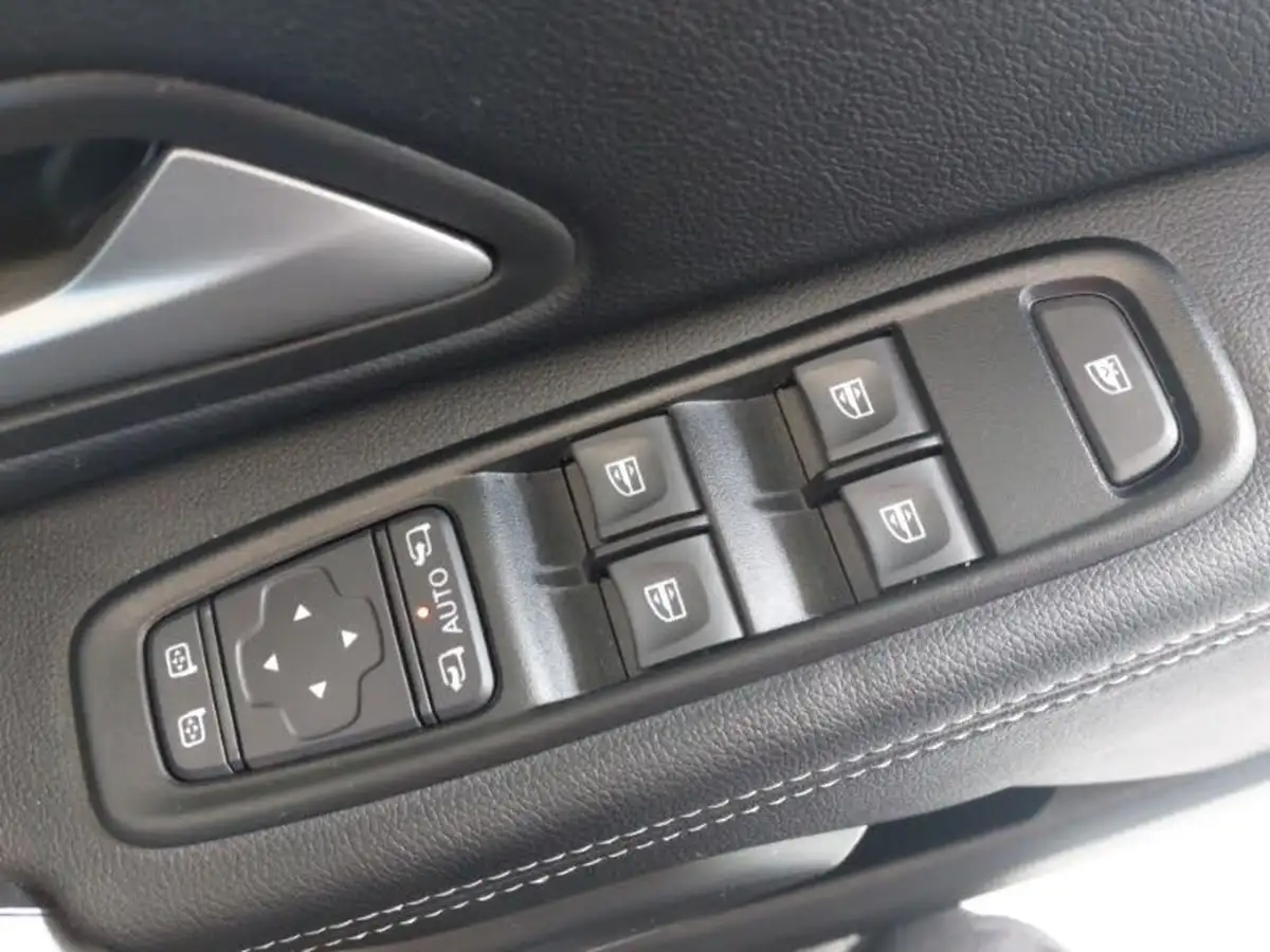 2023-dacia-duster-13-tce-journey-130bhp-big-16