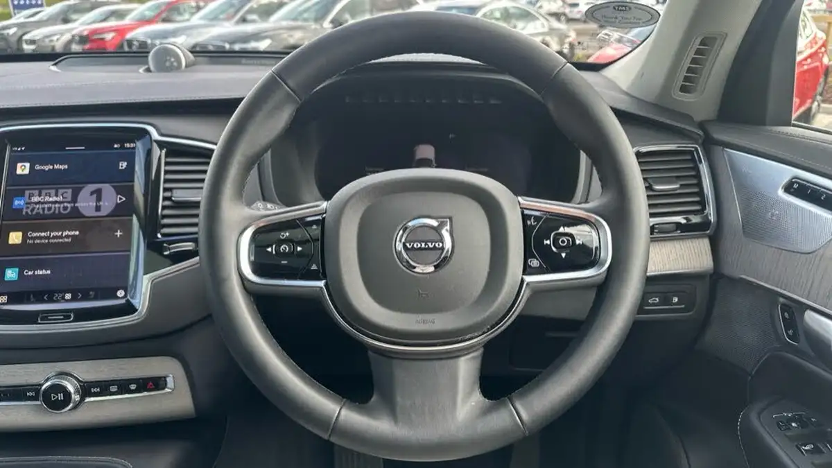 2024-volvo-xc90-20-t8-ultimate-dark-big-9