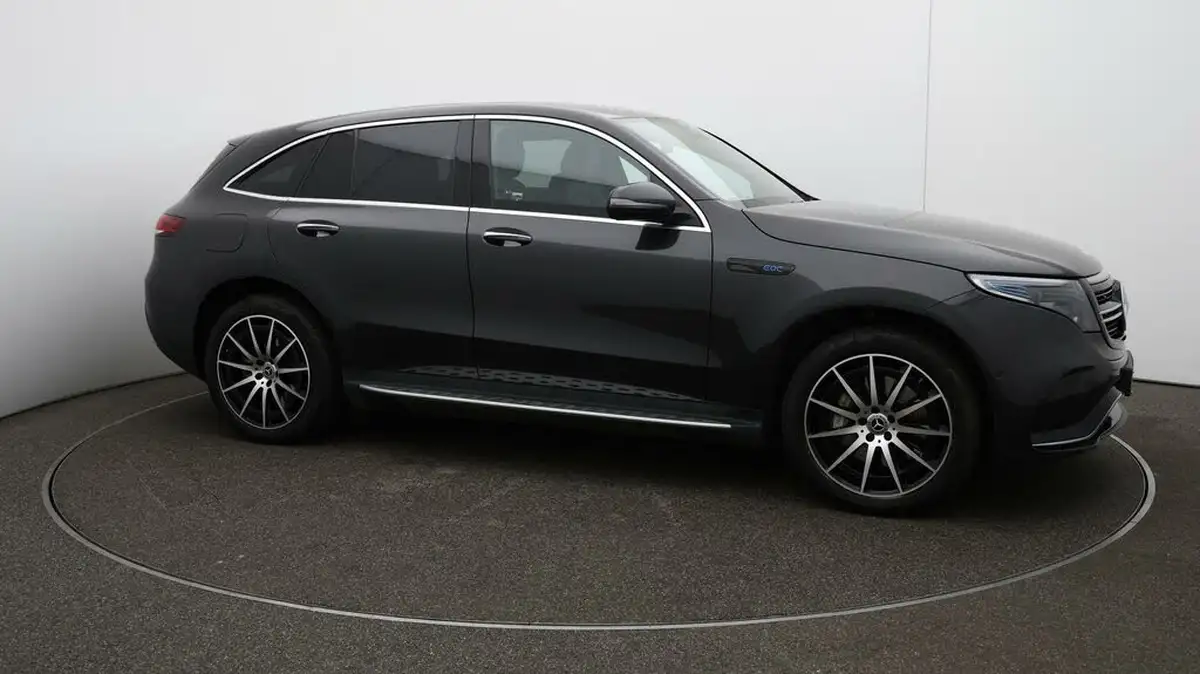 2022-mercedes-benz-eqc-e-eqc-400-amg-line-big-38