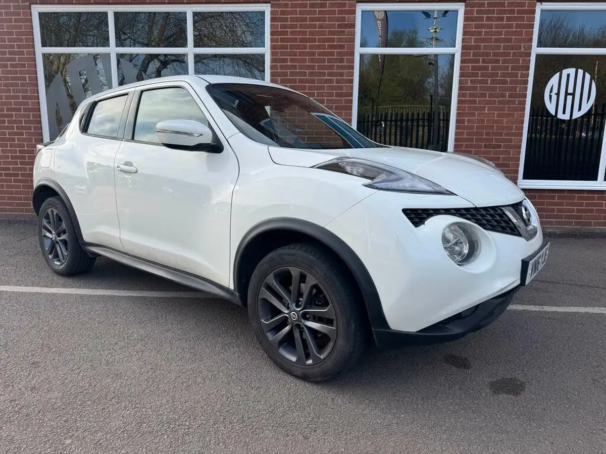 2016-nissan-juke-12-dig-t-n-connecta-ss-big-0