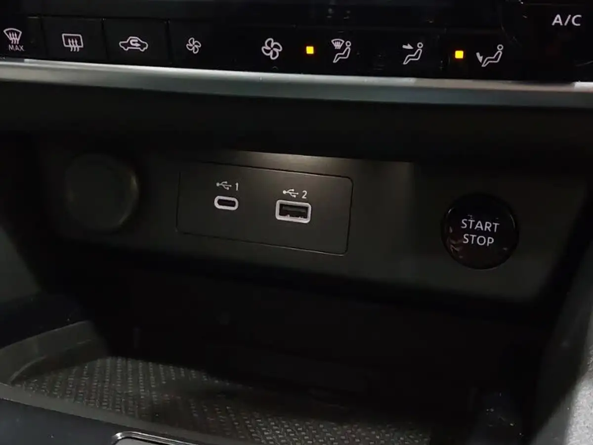 2024-nissan-x-trail-15-e-power-acenta-premium-213ps-7-seat-e-4orce-big-14