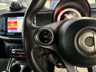 2017-smart-fortwo-09-edition-white-small-23