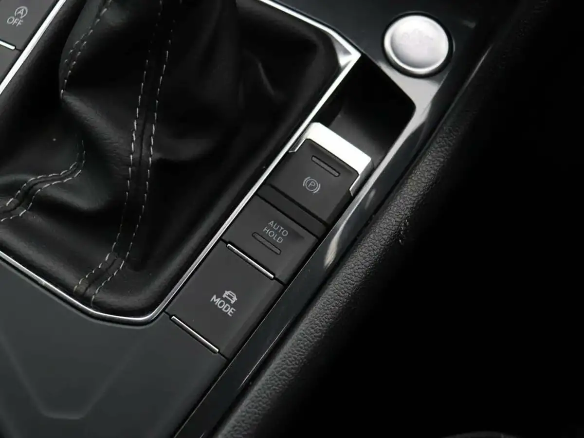 2021-volkswagen-tiguan-15-tsi-r-line-big-33