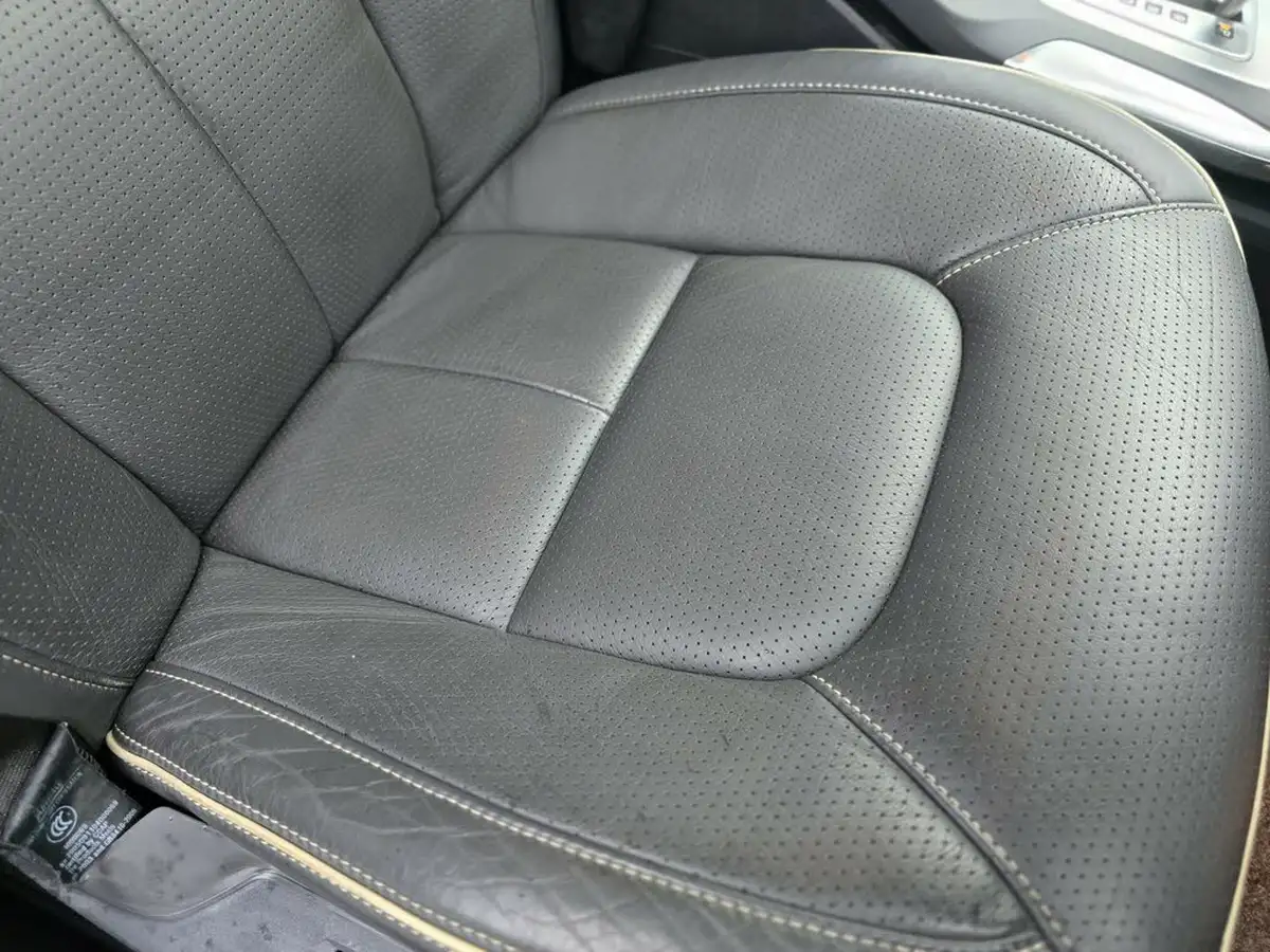 2011-volvo-xc70-30-t6-se-big-21