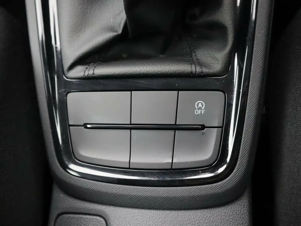 2024-skoda-kamiq-10-tsi-se-116ps-big-20