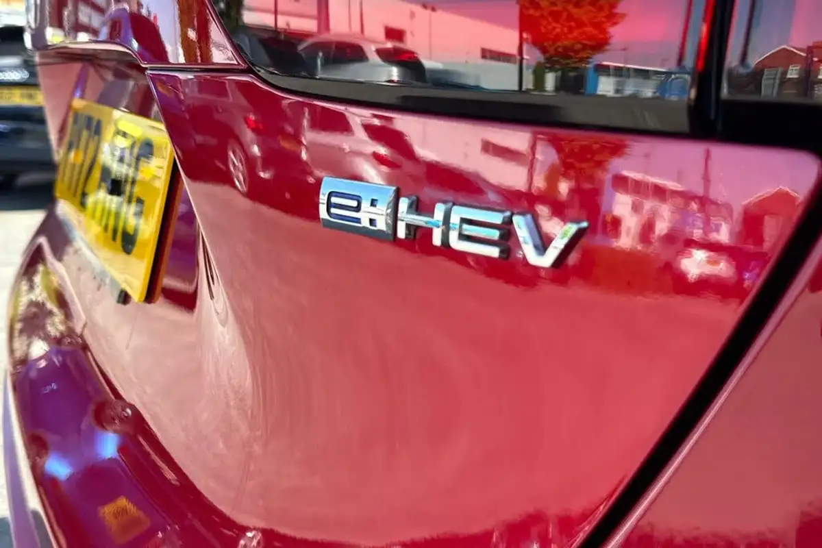 2023-honda-jazz-15-i-mmd-sr-big-38